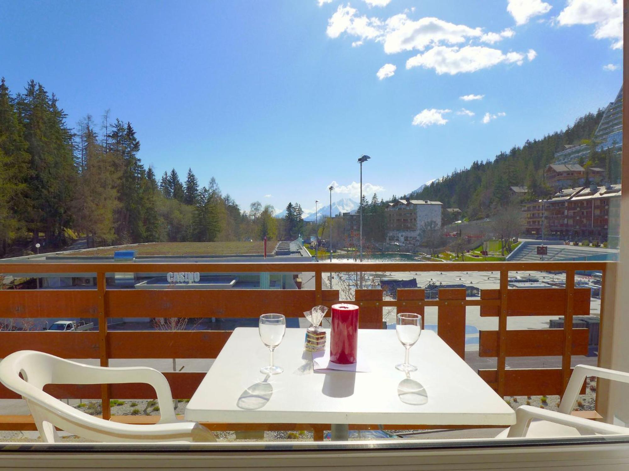 Apartment Le Farinet-2 By Interhome Crans-Montana Luaran gambar